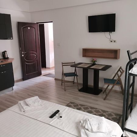 ياش Hotel Ipsilanti المظهر الخارجي الصورة