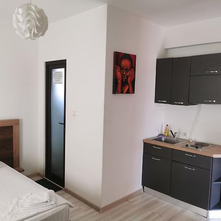 ياش Hotel Ipsilanti المظهر الخارجي الصورة